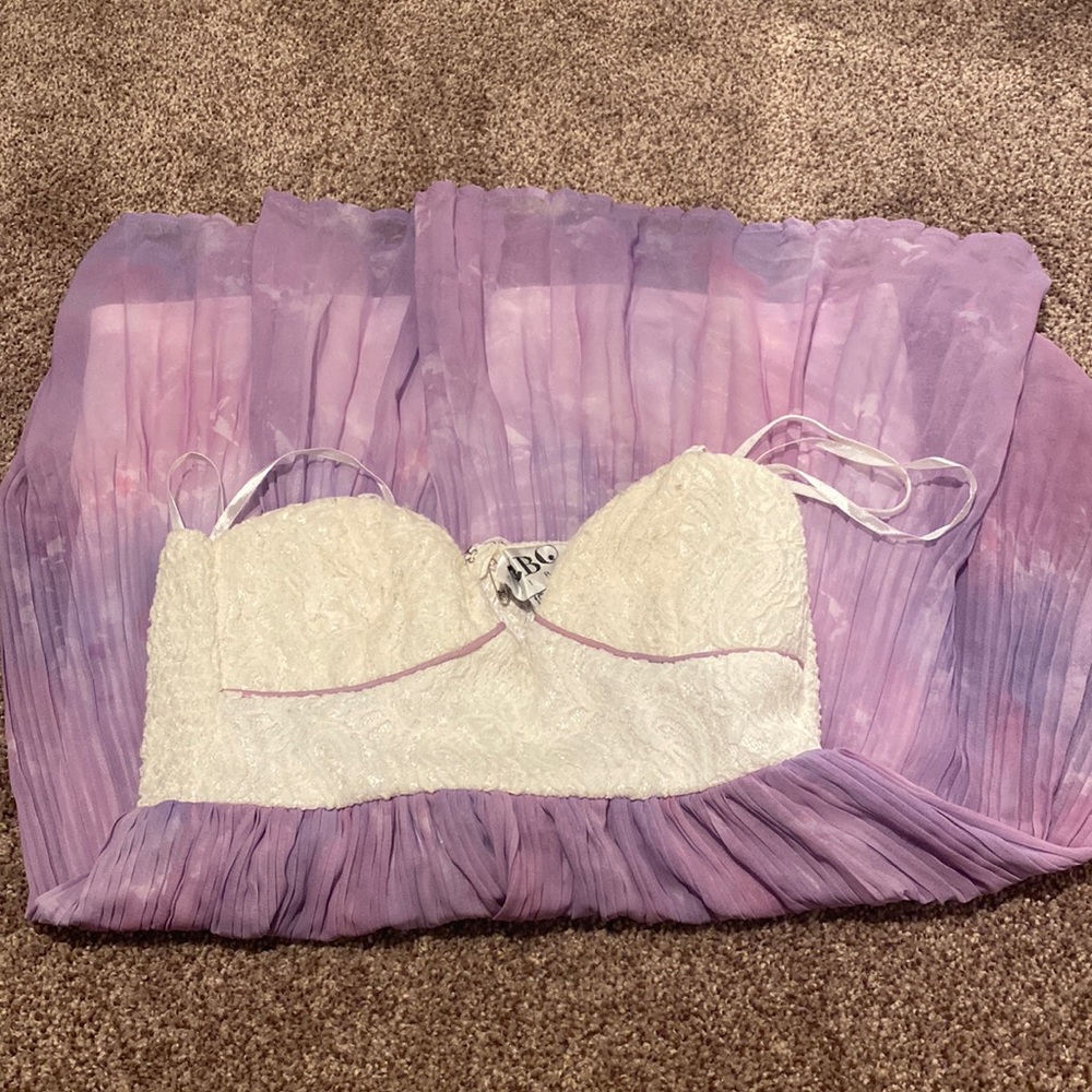Beautiful Sabo Skirt Dress